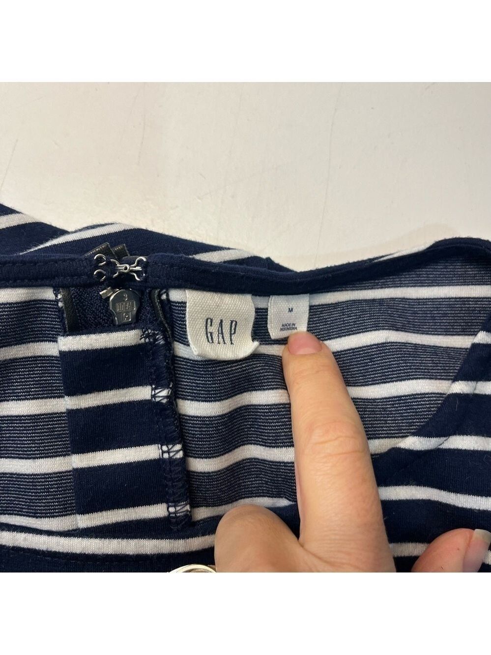 Gap Ponte Knit 3/4 Sleeve Navy & White Nautical Striped Shift Dress, size M - Picture 8 of 12